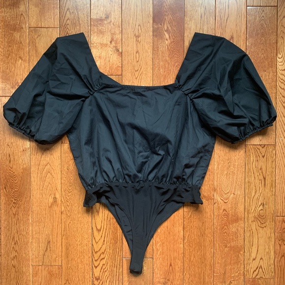 Bodysuit with Puffy Sleeves - Picture 2 of 5